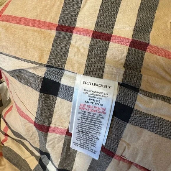 Burberry Kids Quilted Jacket - Burgundy - Picture 11 of 12